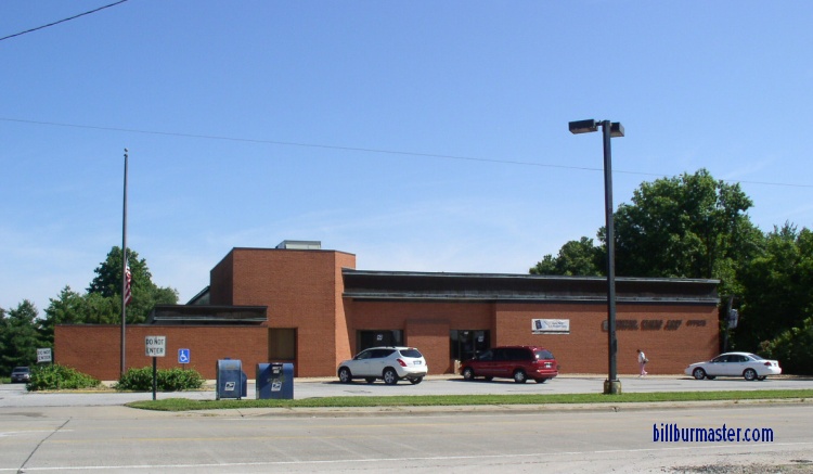 Looking at the Godfrey Post Office. (July, 2009)