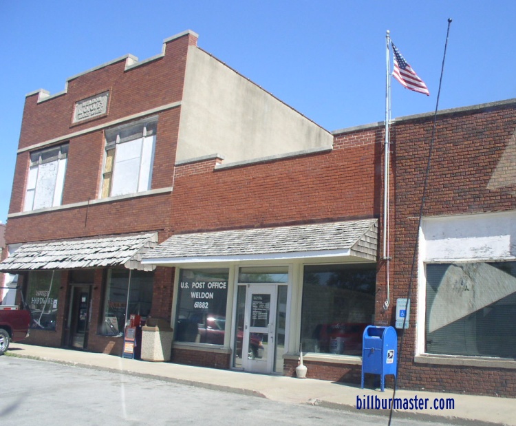 Looking at the Weldon Post Office. (May, 2010)